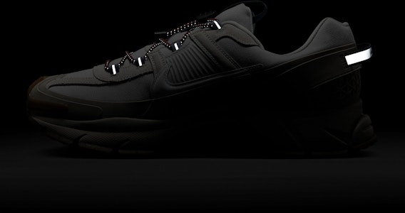 Nike Zoom Vomero Roam Kasut Larian HV4294-009 4