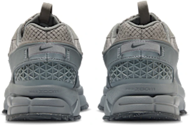 Nike Zoom Vomero Roam Metallic Pewter/Abu Abu/Cool Gray/Anthracite/Metallic Pewter HV6901-001 Sizing Nike Zoom Vomero Roam Metallic Pewter/Abu Abu/Cool Gray/Anthracite/Metallic Pewter HV6901-001