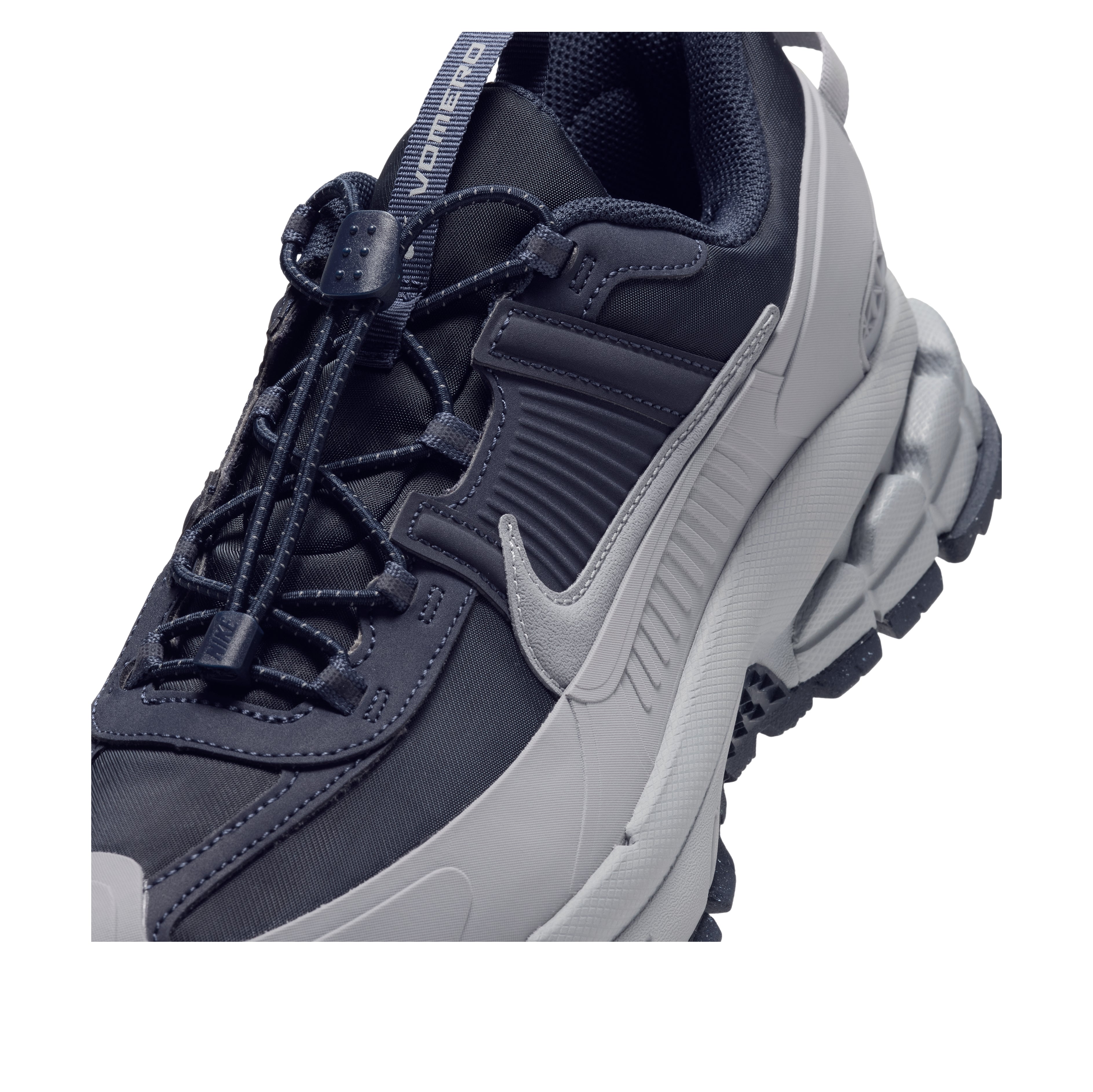 Details for Nike Zoom Vomero Roam 冬季保暖款「黑曜石／Stealth／午夜海軍藍／Stealth」 HJ4646-400