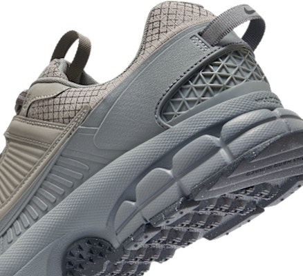 Nike Zoom Vomero 羅馬金屬灰/冷灰/深灰/金屬灰 HV6901-001 Cheap Nike Zoom Vomero 羅馬金屬灰/冷灰/深灰/金屬灰 HV6901-001