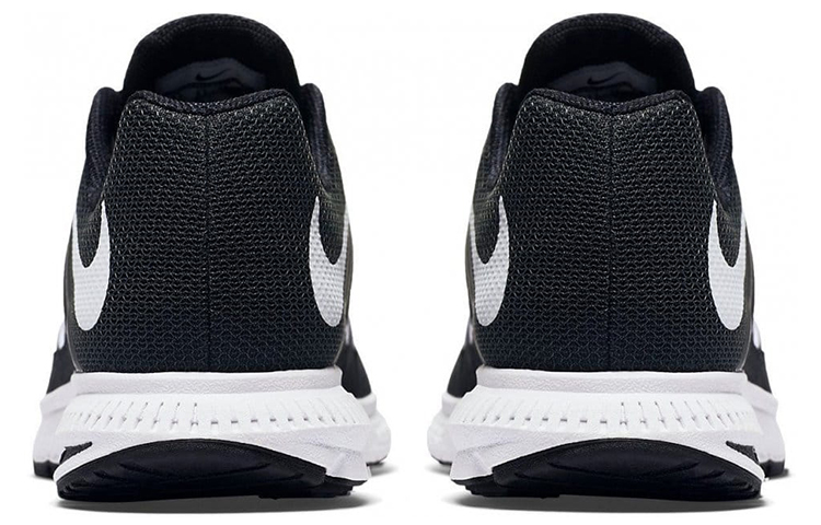 Shop 耐克Zoom Winflo 3 黑白款 831561-001