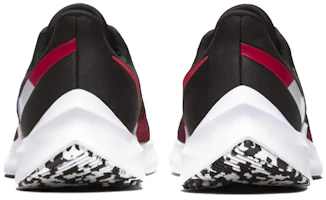 Shop Nike Zoom Winflo 6 輕便 低幫 跑步鞋 男款 黑紅