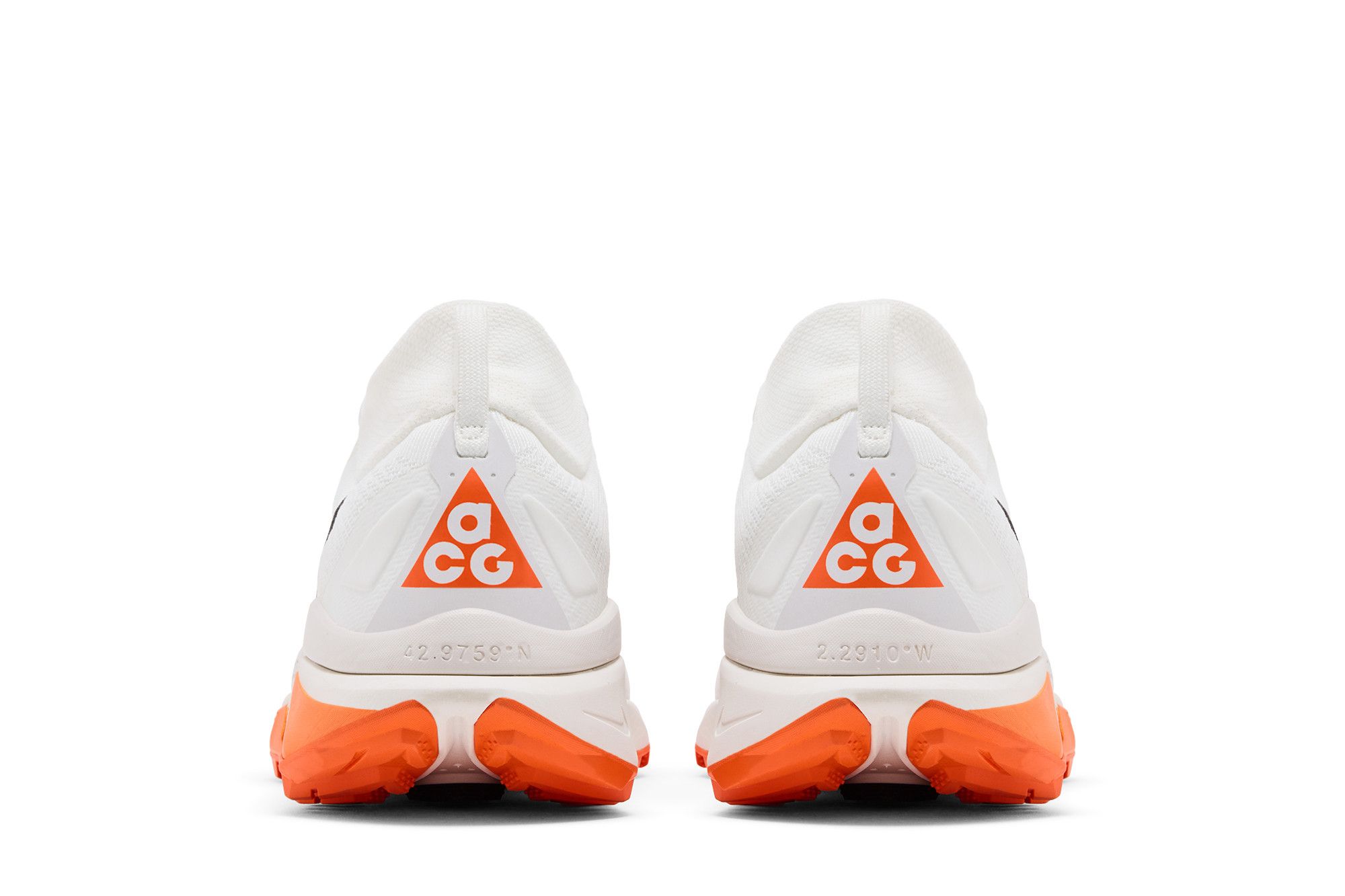 Sizing 耐克ZoomX ACG Zegama“峰会白/安全橙/黑” HV8113-103