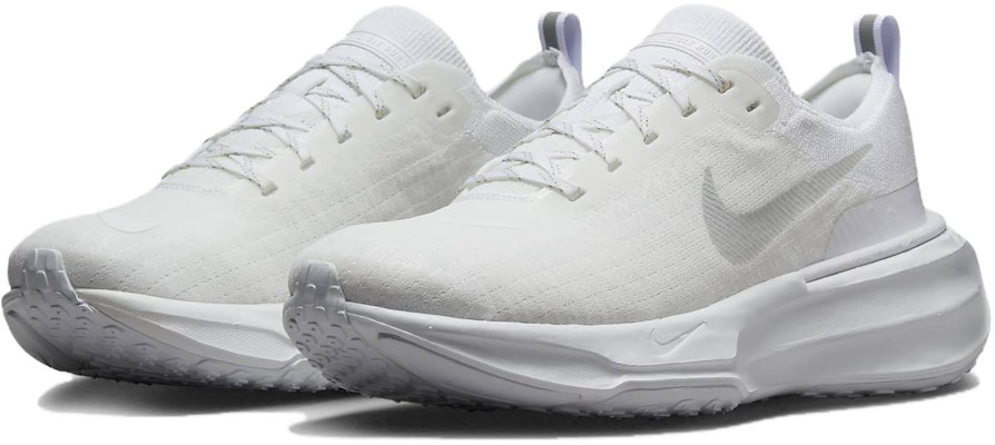 Nike ZoomX Invincible 3 'Putih Photon Dust' DR2615-103 Lookbook Nike ZoomX Invincible 3 'Putih Photon Dust' DR2615-103