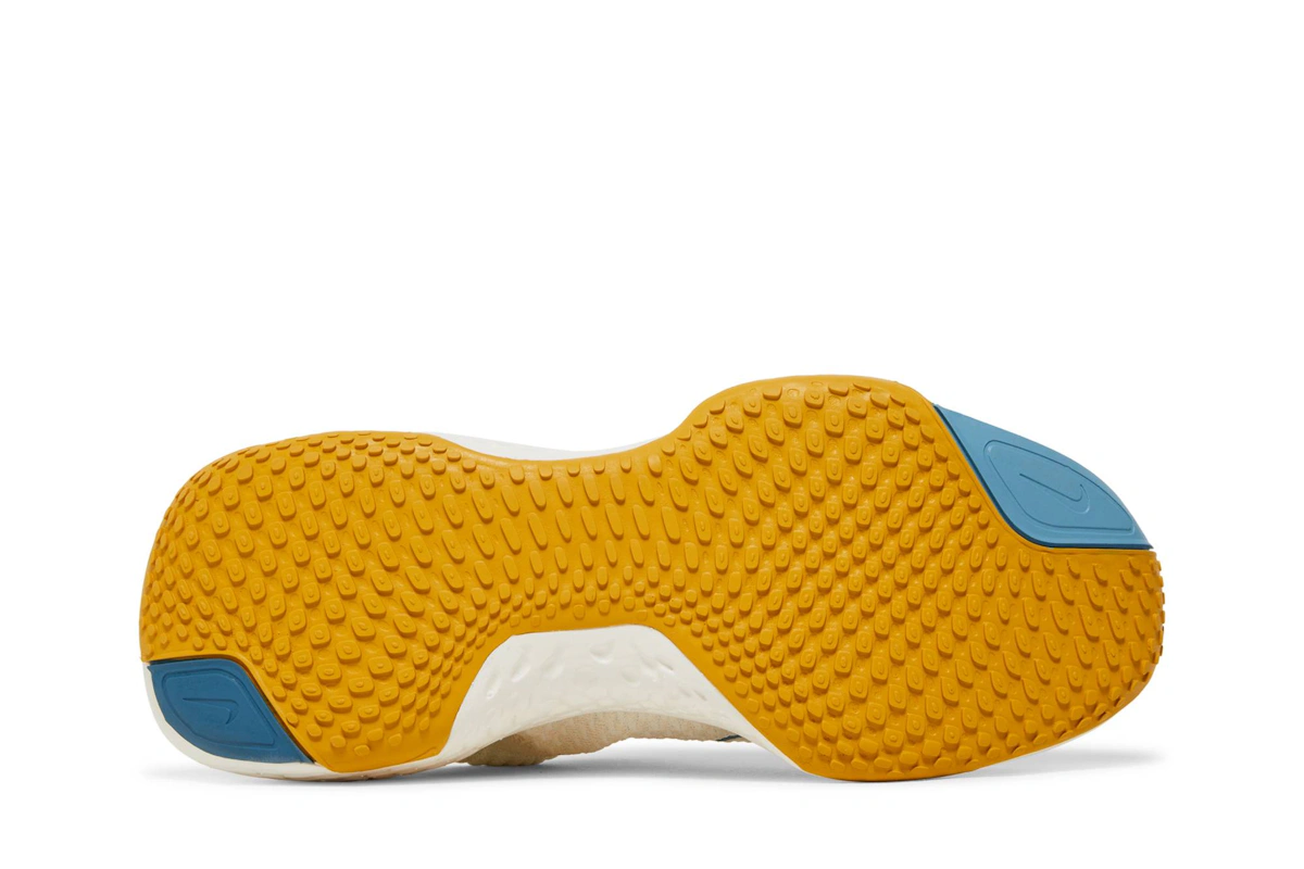 Nike ZoomX Invincible Run Flyknit 2 'Sail Hot Curry' DV1745-181