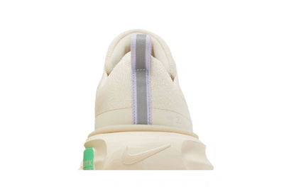 Nike ZoomX Invincible Run Flyknit 3 'Light Cream' DR2615-200