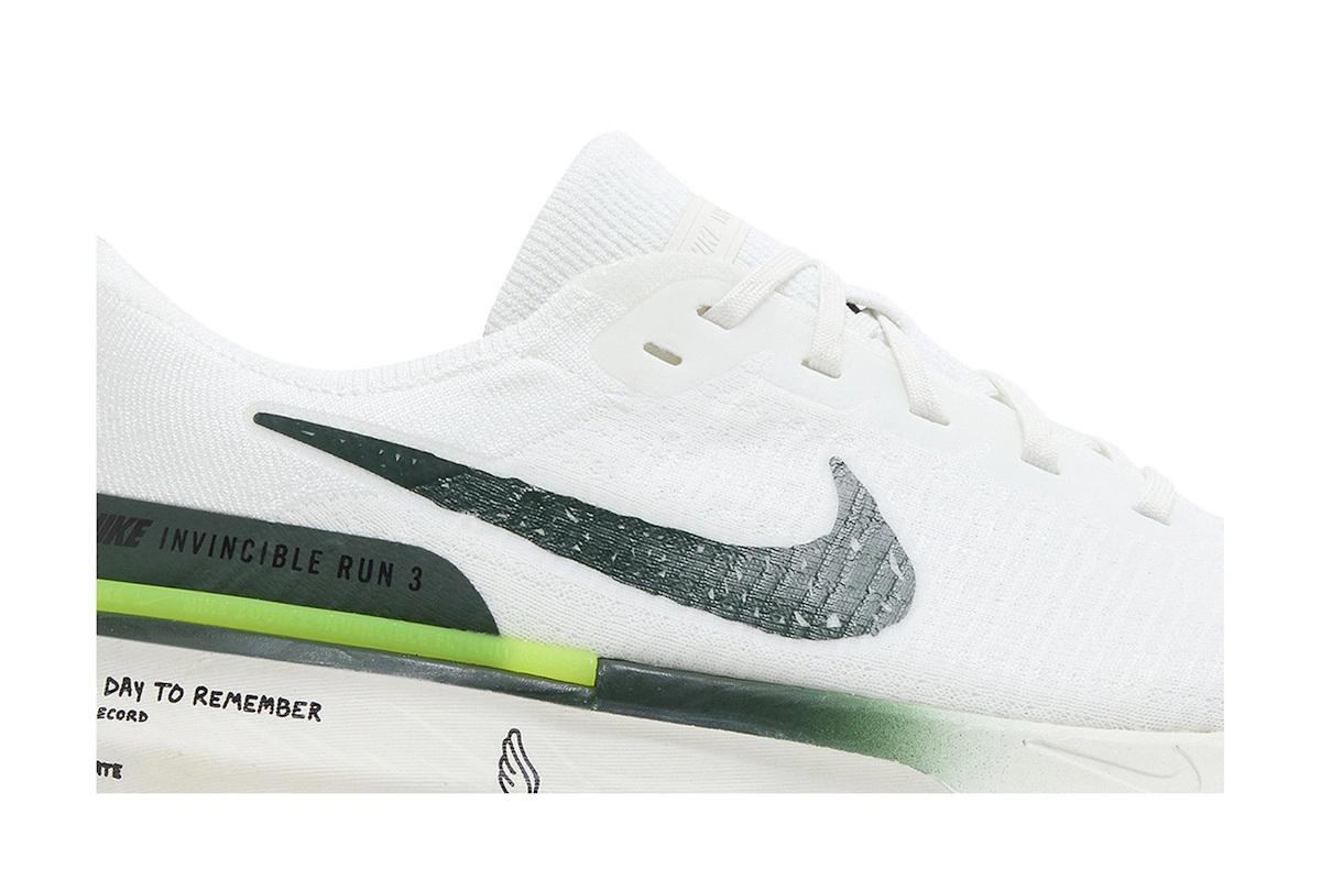 Nike ZoomX Invincible Run Flyknit 3 'Wake Up Pack' FZ4018-100