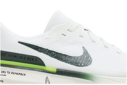 Nike ZoomX Invincible Run Flyknit 3 'Wake Up Pack' Sepatu Lari FZ4018-100 Order Nike ZoomX Invincible Run Flyknit 3 'Wake Up Pack' Sepatu Lari FZ4018-100