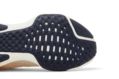 Nike ZoomX Invincible Run Flyknit 3 'White Bright Crimson' DR2615-101