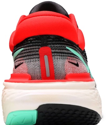 Nike ZoomX Invincible Run Flyknit 'Hitam Chile Merah' CT2228-002 Sizing Nike ZoomX Invincible Run Flyknit 'Hitam Chile Merah' CT2228-002
