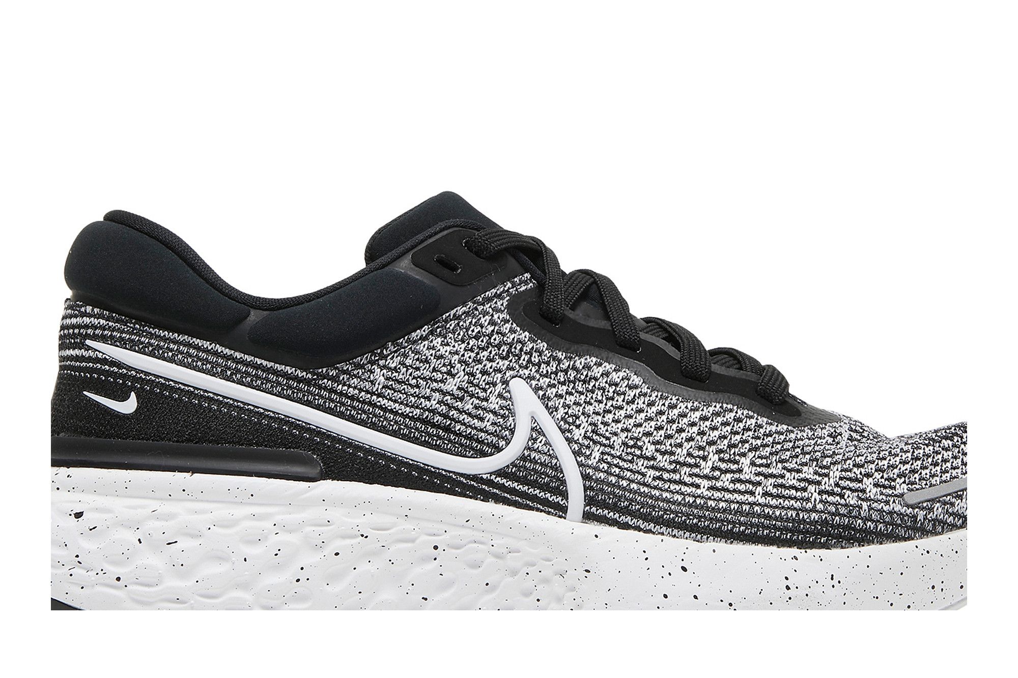 Lookbook 耐吉 ZoomX Invincible Run Flyknit '黑白' CT2228-103