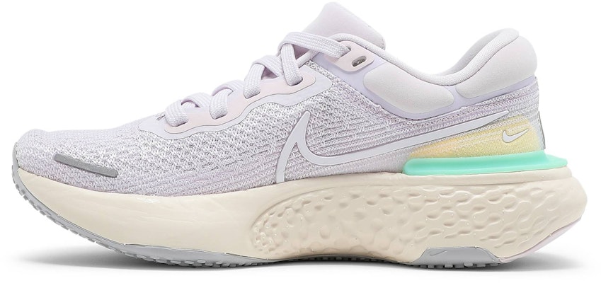 (W) Nike ZoomX Invincible Run Flyknit 'Light Violet' - Ungu Terang CT2229-500 Lookbook (W) Nike ZoomX Invincible Run Flyknit 'Light Violet' - Ungu Terang CT2229-500