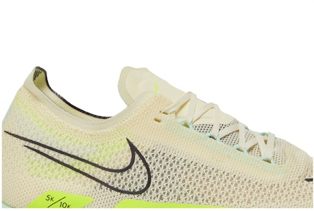 Nike ZoomX Streakfly 'Putih Mint' DX3415-100 Order Nike ZoomX Streakfly 'Putih Mint' DX3415-100