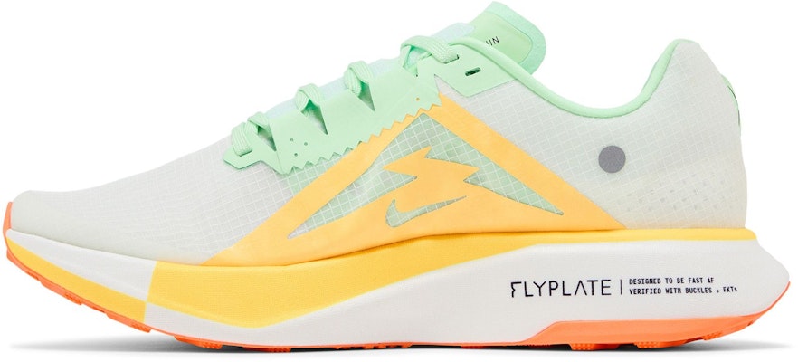 Nike ZoomX Ultrafly Trail 'Summit White Vapor Green' DX1978-102 Lookbook Nike ZoomX Ultrafly Trail 'Summit White Vapor Green' DX1978-102
