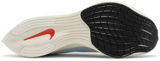 Shop 耐吉ZoomX Vaporfly NEXT% 2 'OG' CU4111-400