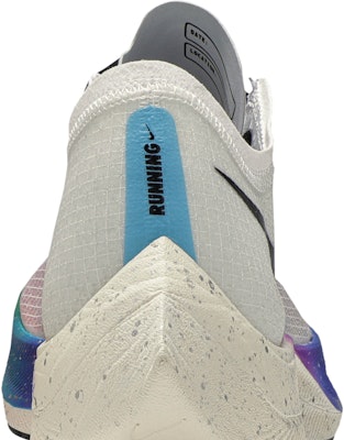 Nike ZoomX Vaporfly NEXT% 'Be True' Lelaki & Wanita AO4568-101 Sizing Nike ZoomX Vaporfly NEXT% 'Be True' Lelaki & Wanita AO4568-101