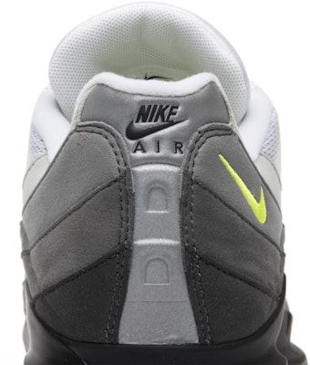 NikeCourt Vapor RF x Nike Air Max 95 'Neon' AO8759-078 Sizing NikeCourt Vapor RF x Nike Air Max 95 'Neon' AO8759-078