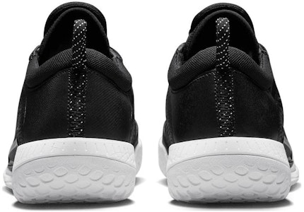 NikeCourt Zoom NXT 'Hitam Putih' DV3276-002 Shop NikeCourt Zoom NXT 'Hitam Putih' DV3276-002
