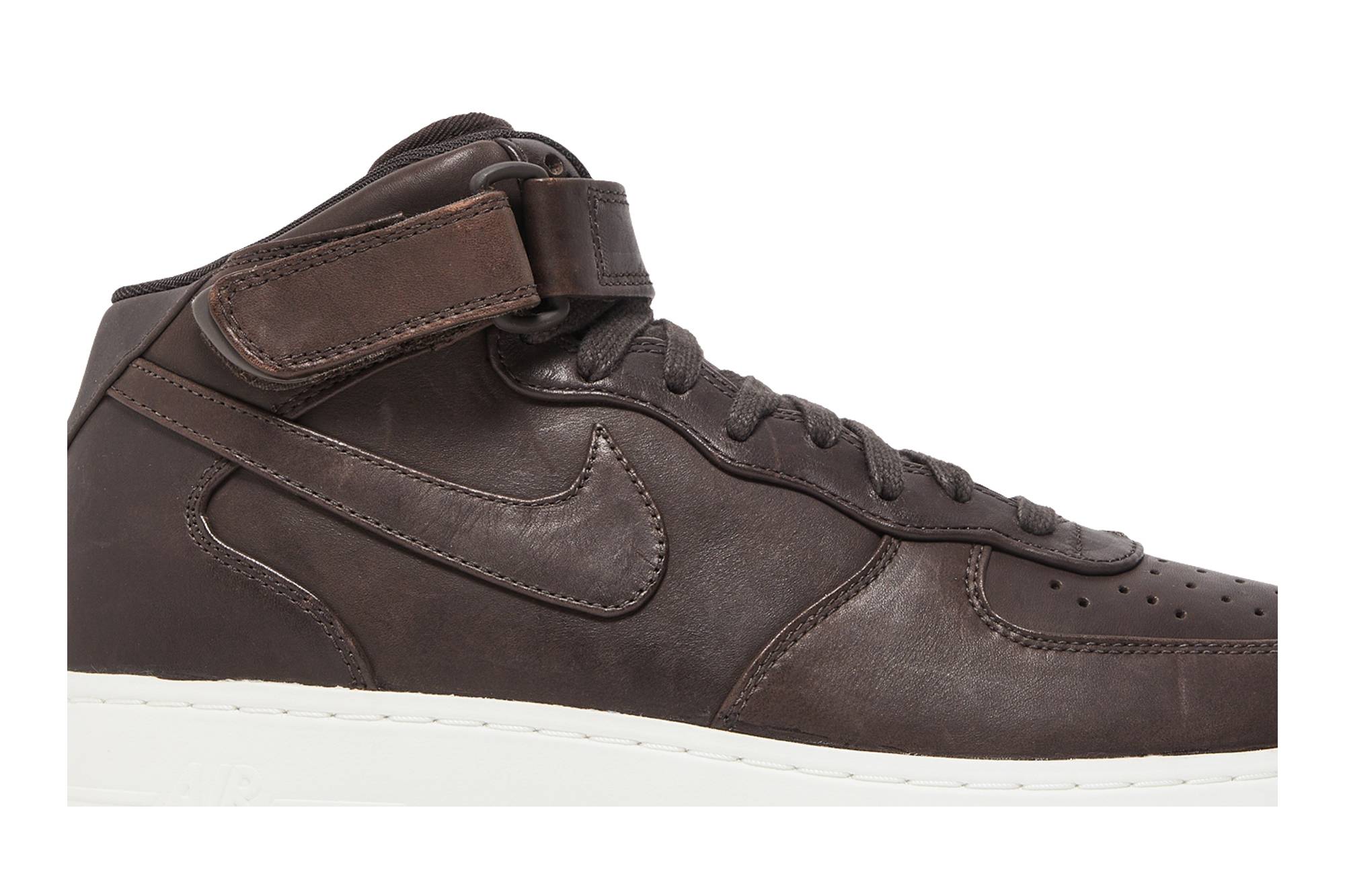 Order ナイキラボ AF1 ミッド "ベルベットブラウン" 905619-200