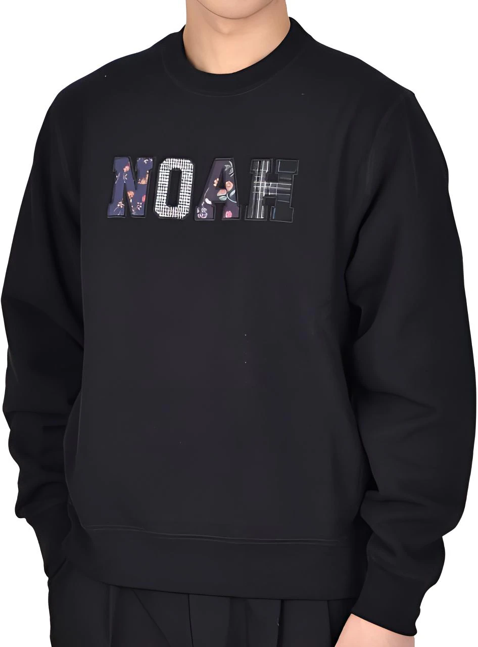 noah-black-crewneck-sweatshirt-with-logo-print-long-sleeve-pullover-ss-126-fw-23-blk