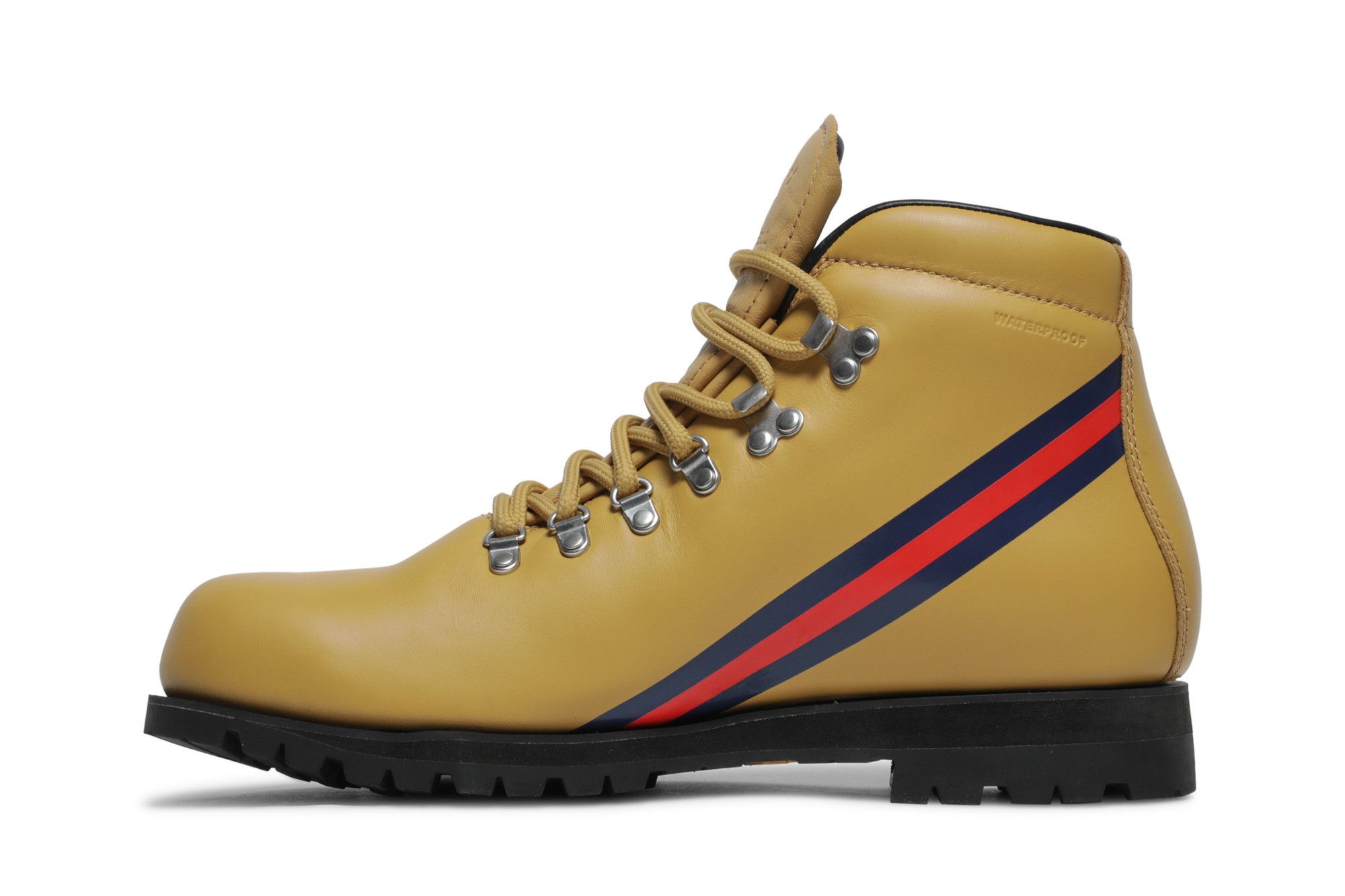 Shop 诺亚 x Merrell Wilderness Legend WP '褐色' J004683