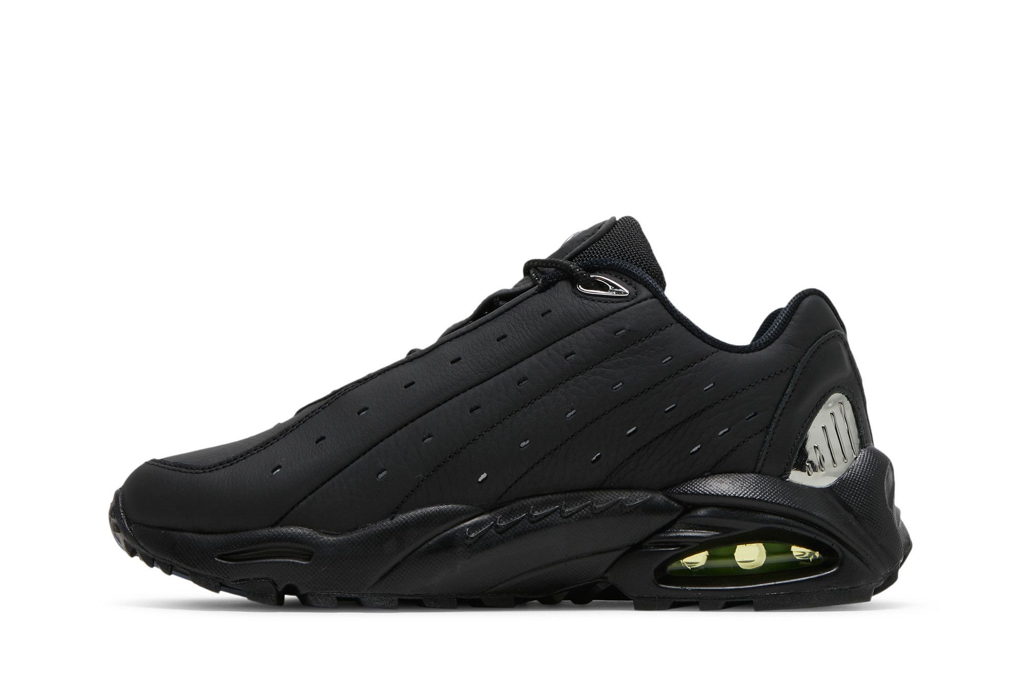 Shop NOCTA x Nike ホットステップ エアテラ "ブラック" DH4692-001