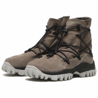 ノンネイティブ x ASICS ゲル イエティ 東京 ハイ 'マッシュルーム' 1203A705-020 Lookbook ノンネイティブ x ASICS ゲル イエティ 東京 ハイ 'マッシュルーム' 1203A705-020