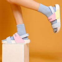 Noritake x New Balance 畫家聯名 運動涼鞋 男女款 藍粉黃 4