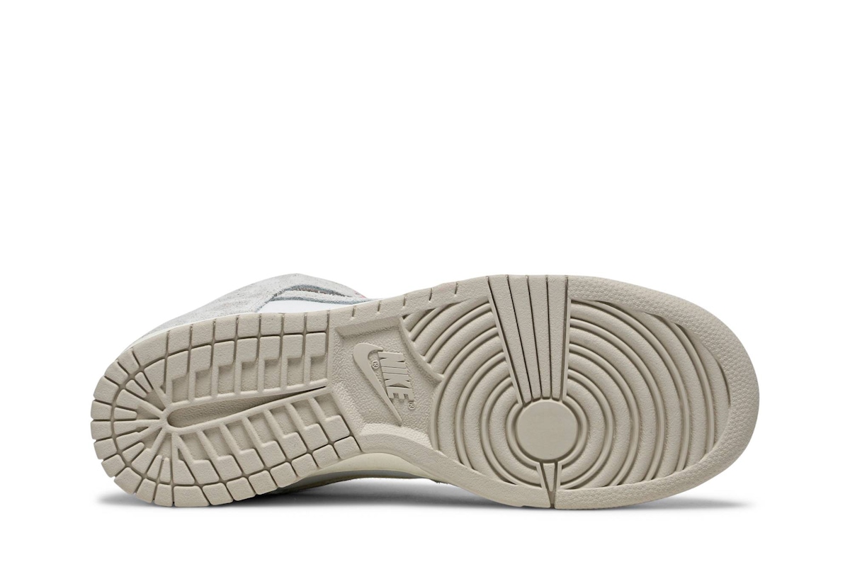 Notre x Nike Dunk High 'Light Orewood Brown' CW3092-100