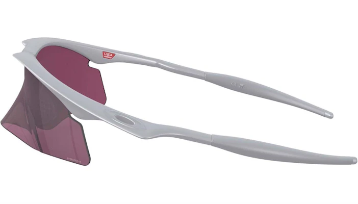 Oakley 13.11 独家限量版灰色太阳镜 Order Oakley 13.11 独家限量版灰色太阳镜