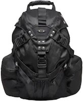 Oakley 32L Casual Sport Logo Backpack Recycled Polyester Black Outdoor Bag FOS901479-02E Oakley 32L Casual Sport Logo Backpack Recycled Polyester Black Outdoor Bag FOS901479-02E