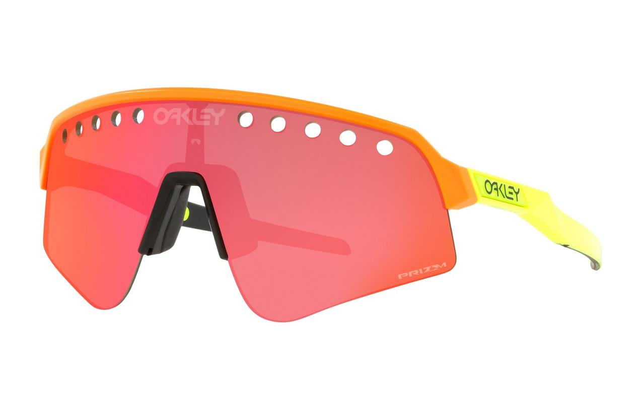 Oakley  Irregular Plastic Sunglasses in Orange - Signature Design OO946594650839