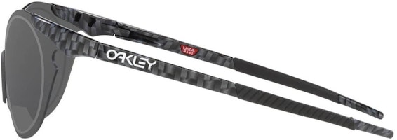 Oakley Cermin Mata Irregular Kelabu dengan Reka Bentuk Logo di Hujung. 9468-01 Shop Oakley Cermin Mata Irregular Kelabu dengan Reka Bentuk Logo di Hujung. 9468-01