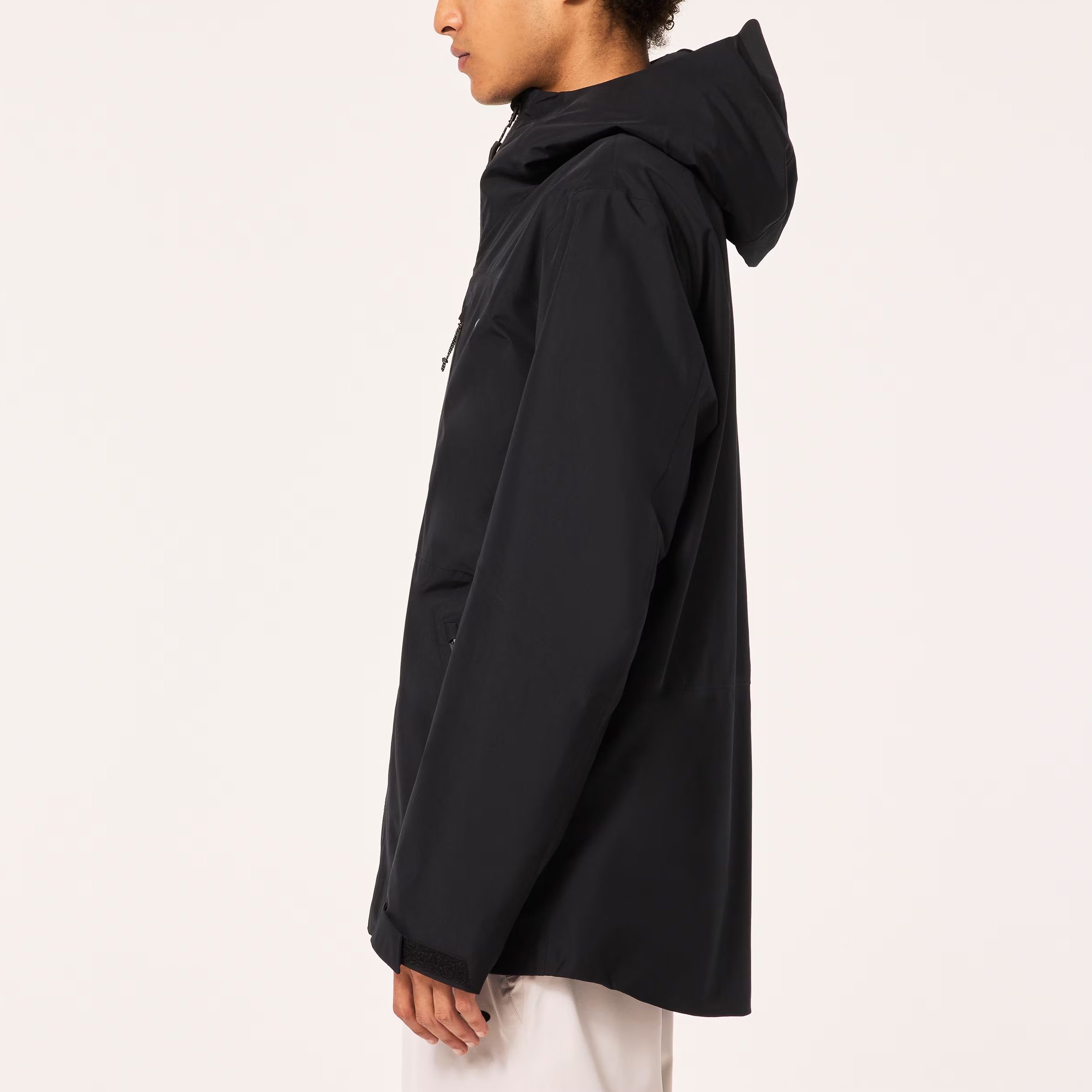 Purchase Oakley Jaket Softshell Berhud Hitam FOA404734-02E