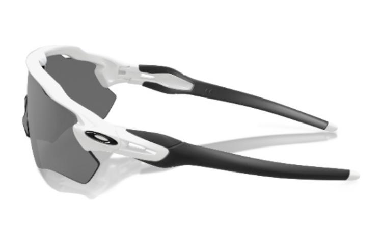 Shop Gafas de sol Oakley blancas de forma irregular con patillas con logo. OO9208920894