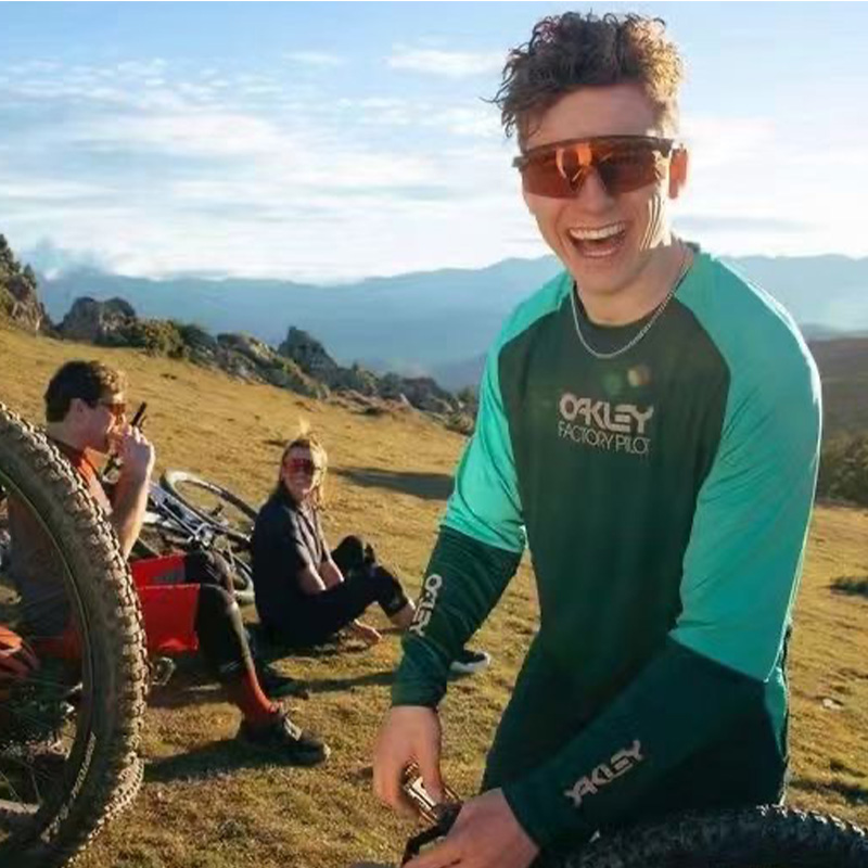 Oakley Driving Running Windproof High-Definition Cycling Sunglasses Unisex 9235 Encoder strike vented 圖 51