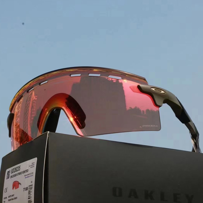 Oakley Driving Running Windproof High-Definition Cycling Sunglasses Unisex 9235 Encoder strike vented 圖 52