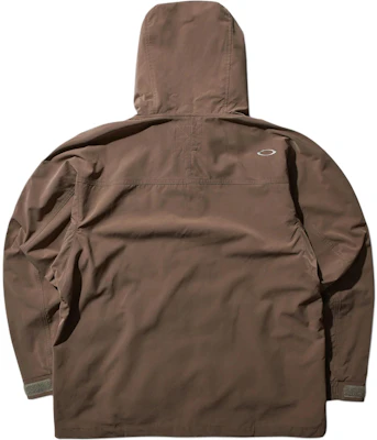 Oakley FW24 FGL Sector 沙色連帽防風防水外套 男裝 休閒 日本款 FOA406892-279 Lookbook Oakley FW24 FGL Sector 沙色連帽防風防水外套 男裝 休閒 日本款 FOA406892-279