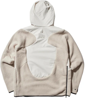 Oakley FW24 Latitude Flex Sherpa Blackout Hoodie Jacket White Brown FOA406149-13B Lookbook Oakley FW24 Latitude Flex Sherpa Blackout Hoodie Jacket White Brown FOA406149-13B