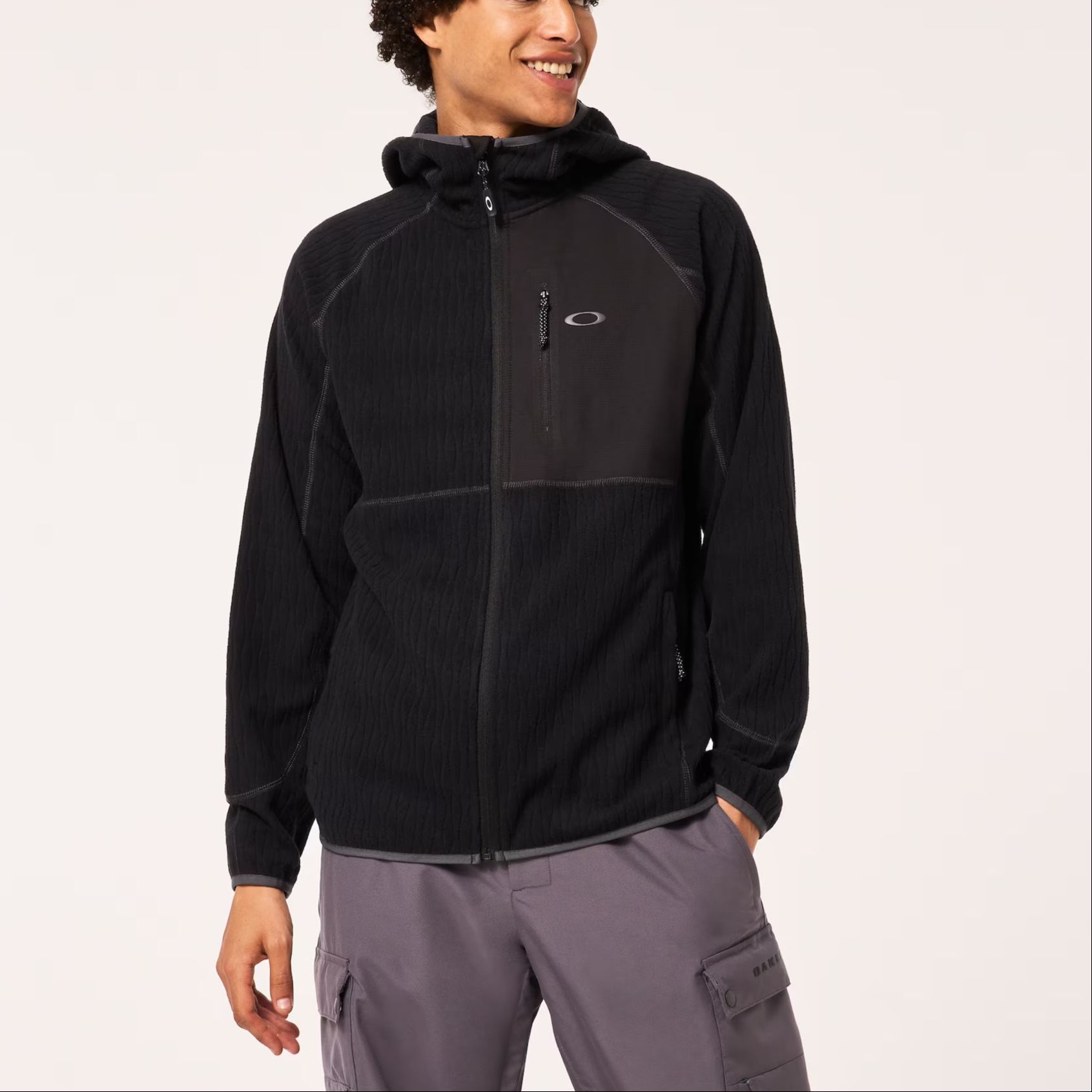 Purchase Oakley FW24 Logo Printed Zip-Up Hoodie Jacket Unisex Black FOA404731-02E