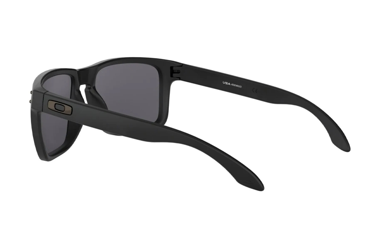 Shop Cermin Mata Lelaki Oakley Holbrook Rectangular Acetate - Hitam 0OO9417-05