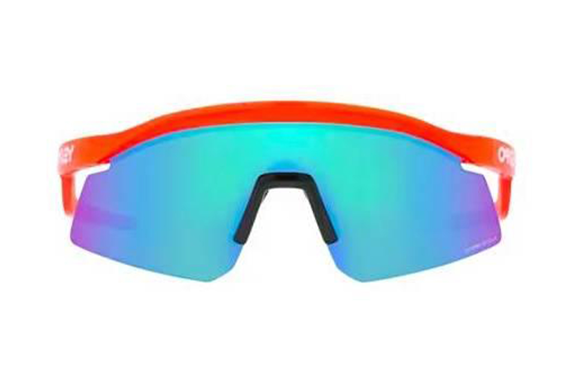 Lookbook Oakley Irregular Red Sunglasses for Men with Lettered Temples. 0OO9229-06