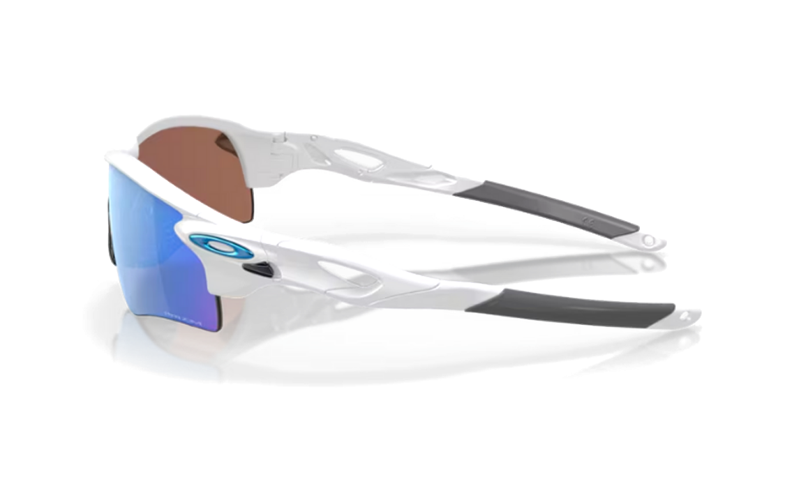 Shop 奥克利男士防风不规则形太阳镜 - 白色 0OO9206-92