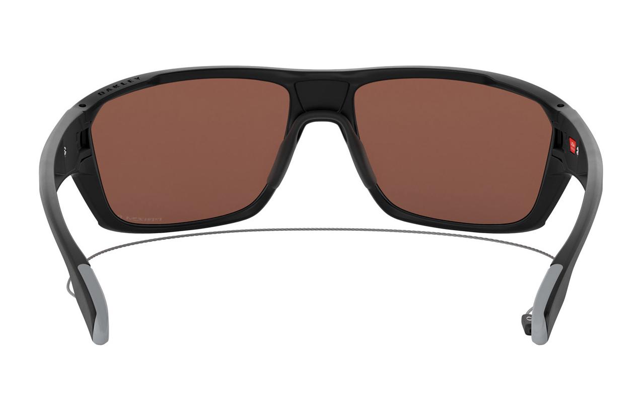 Purchase Gafas de sol rectangulares negras Oakley para hombre con diseño de logo en patilla. OO941694160664