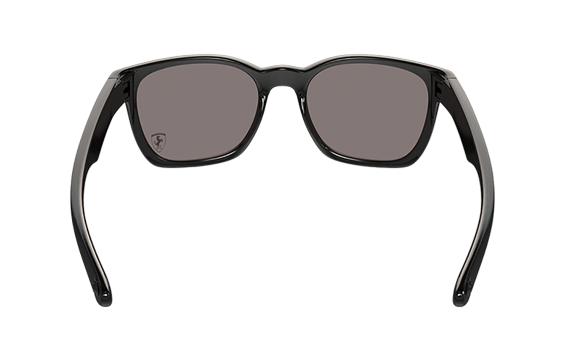 Shop Oakley 時尚男女款方形太陽眼鏡 黑框休閒酷炫設計 OO9175-34