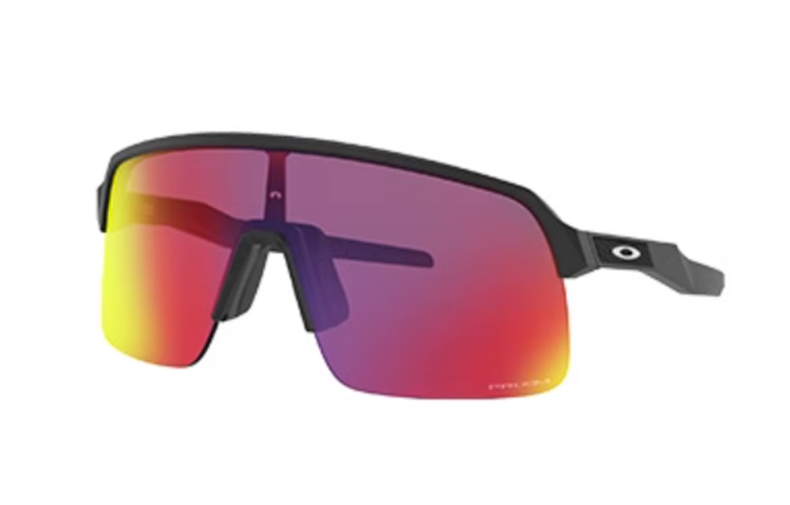 Order Cermin Mata Oakley Unisex Hitam Reka Bingkai Tak Sekata dengan Logo di Kuil 0OO9463A-01