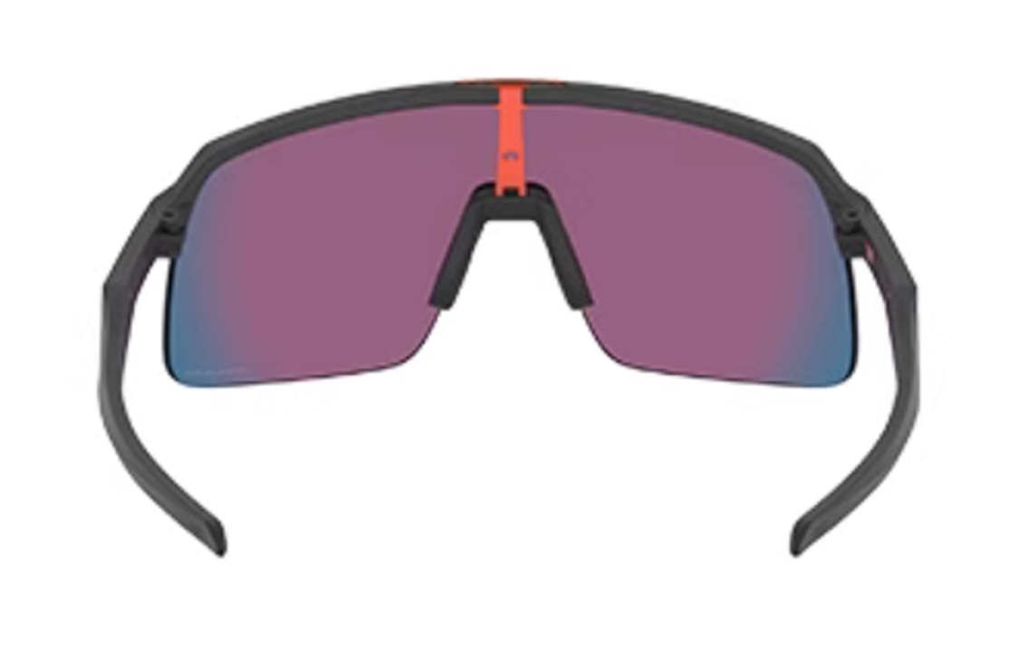 Shop Cermin Mata Oakley Unisex Hitam Reka Bingkai Tak Sekata dengan Logo di Kuil 0OO9463A-01