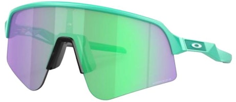 Oakley 男女不規則綠色墨鏡搭配Onobtanium鏡腿。 OO94651139 Order Oakley 男女不規則綠色墨鏡搭配Onobtanium鏡腿。 OO94651139