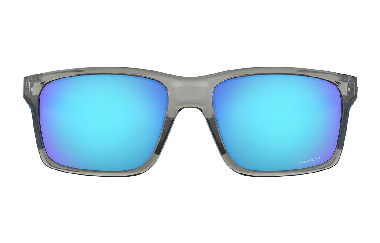 Shop Oakley 男女方形太陽眼鏡 - 時尚極簡設計 0OO9264-42