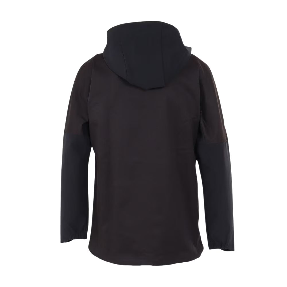 Lookbook Chaqueta de Golf Negra Oakley White Label Solotex con Cremallera y Manga Larga. FOA406909-02E